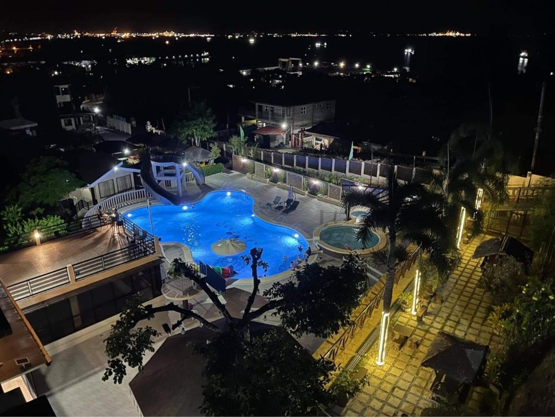 Seascape Resort Batangas Exterior foto